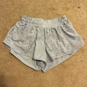 SIZE 2 LULULEMON SHORTS